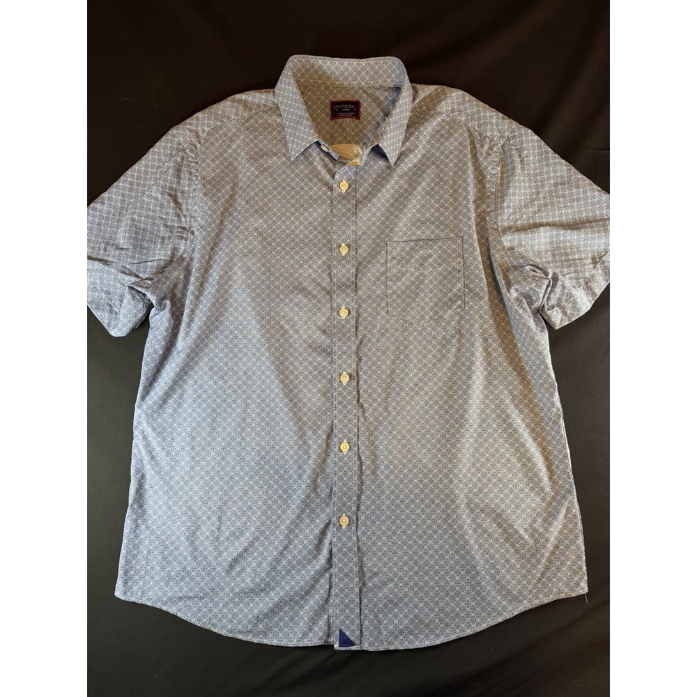 UNTUCKit Blue & White Patterned Men's Short Sleeve Button Up Shirt, Large